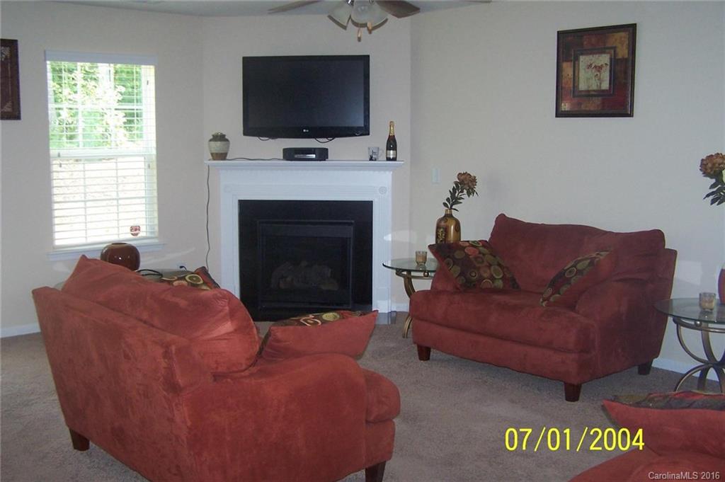 Northlake Landing - Residential