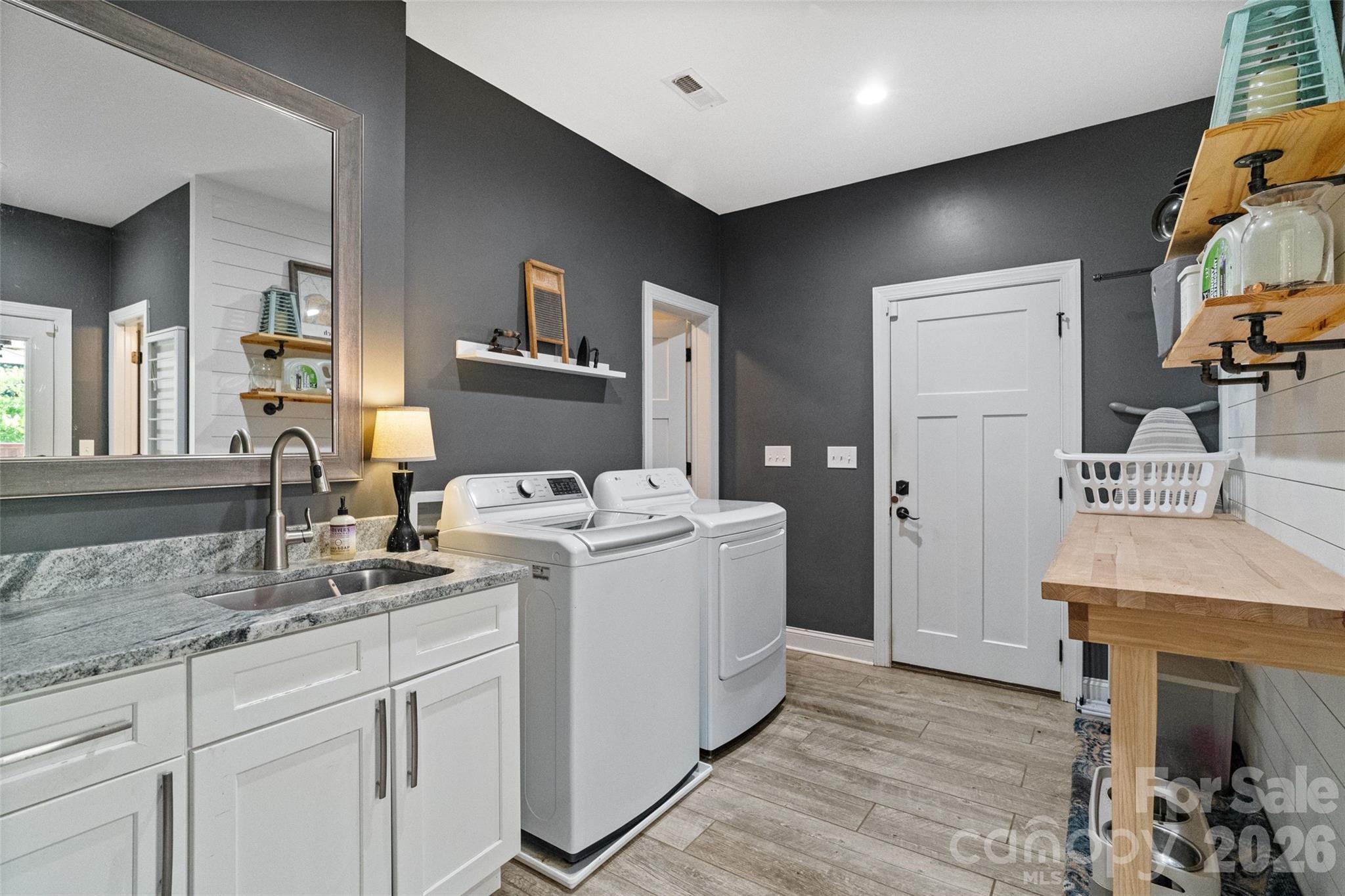 Bel Air Acres - Residential