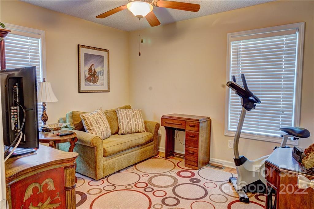 Pebble Creek - Residential