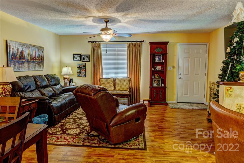 Pebble Creek - Residential