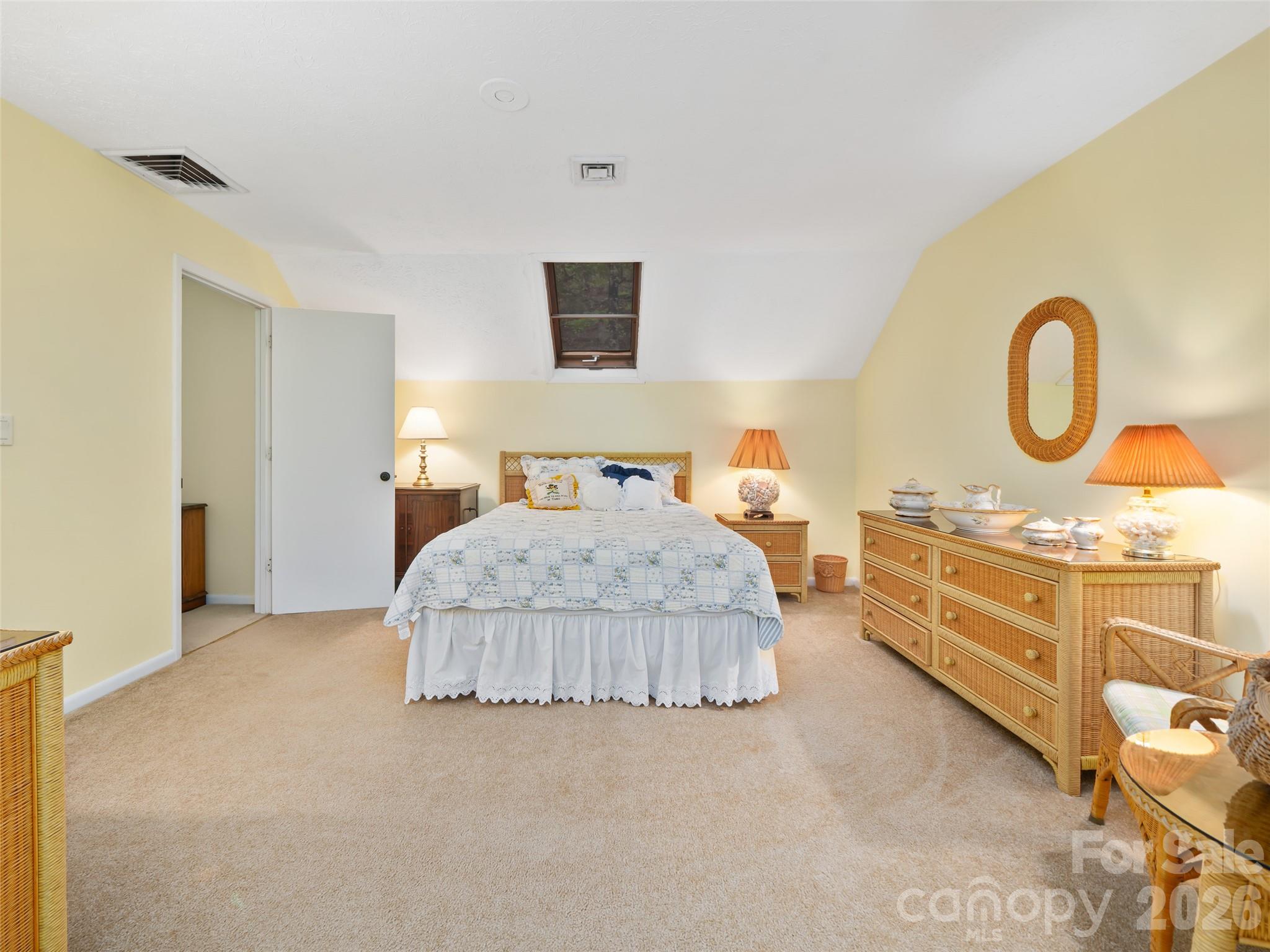 Mount Mitchell Lands West - Residential