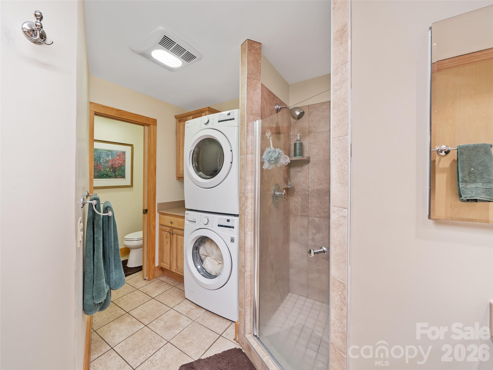 Mount Mitchell Lands West - Residential