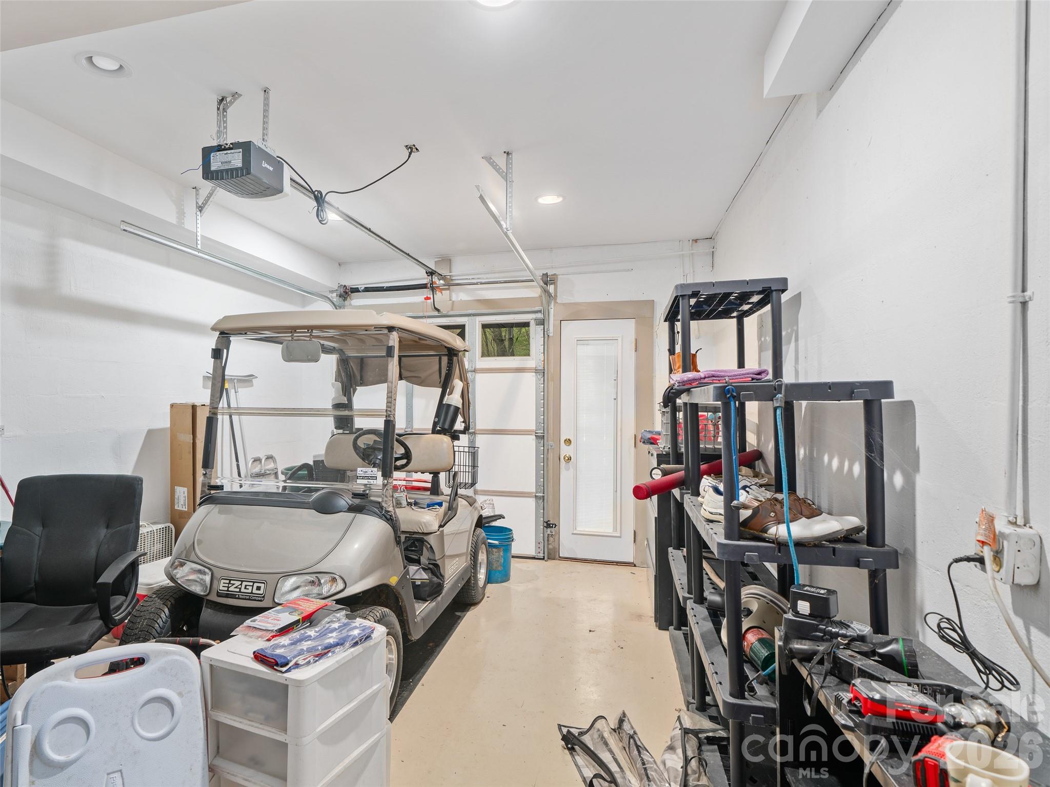 Mount Mitchell Lands West - Residential