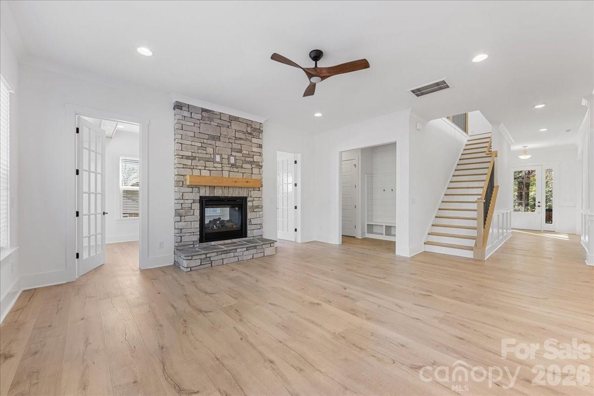 Oakhurst - Residential