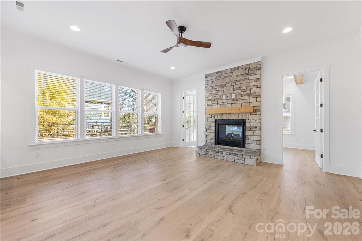 Oakhurst - Residential