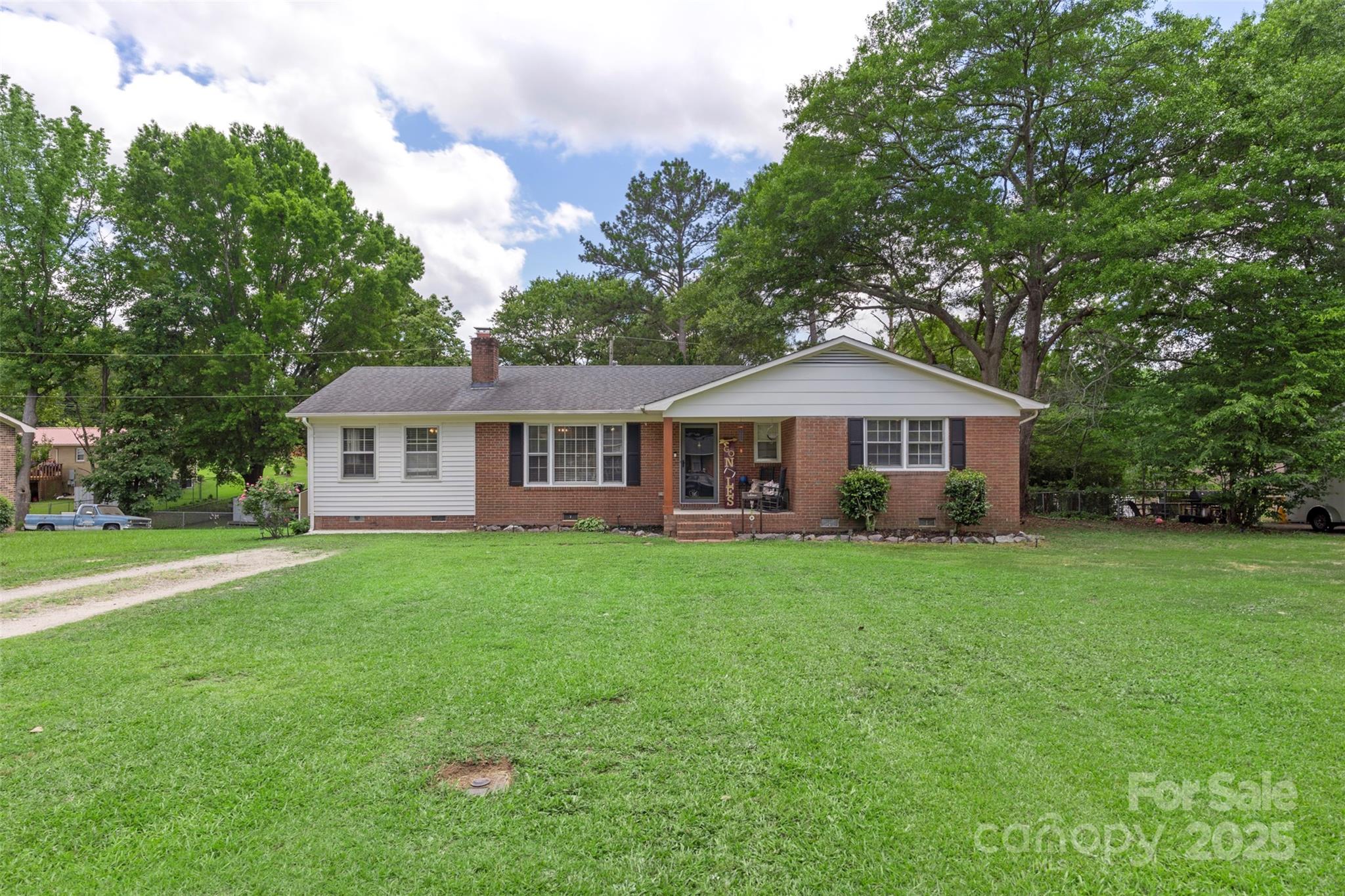 2536 Cambridge Drive