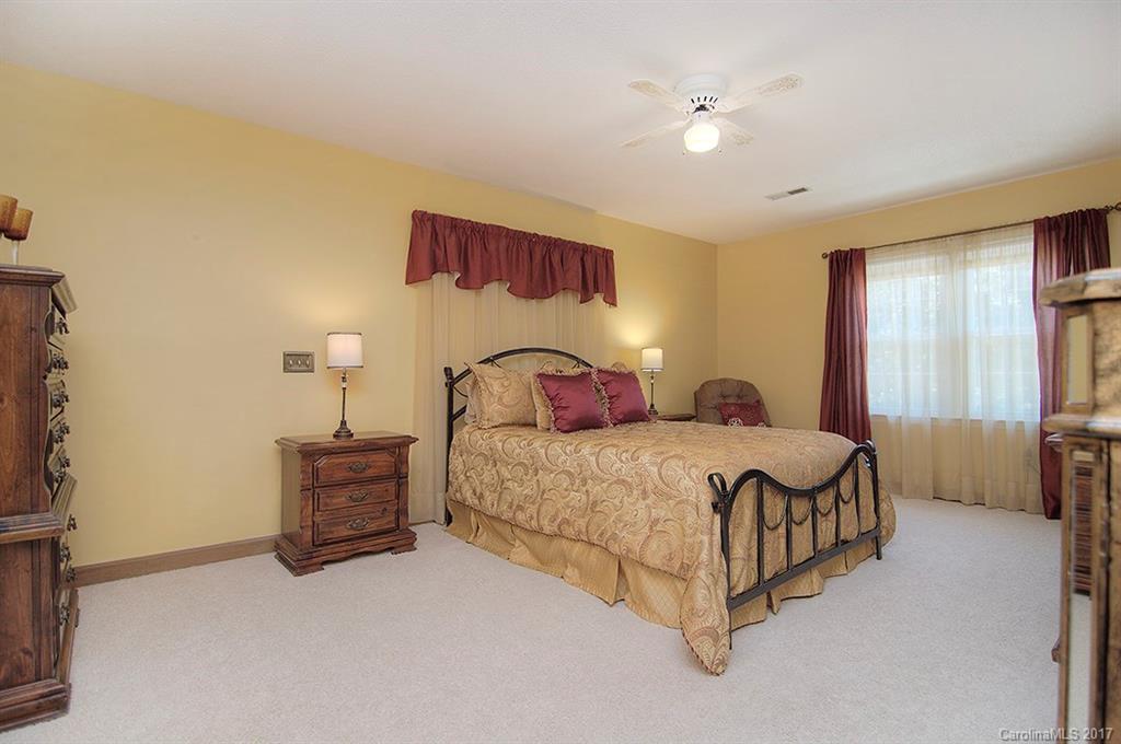 Tega Cay - Residential