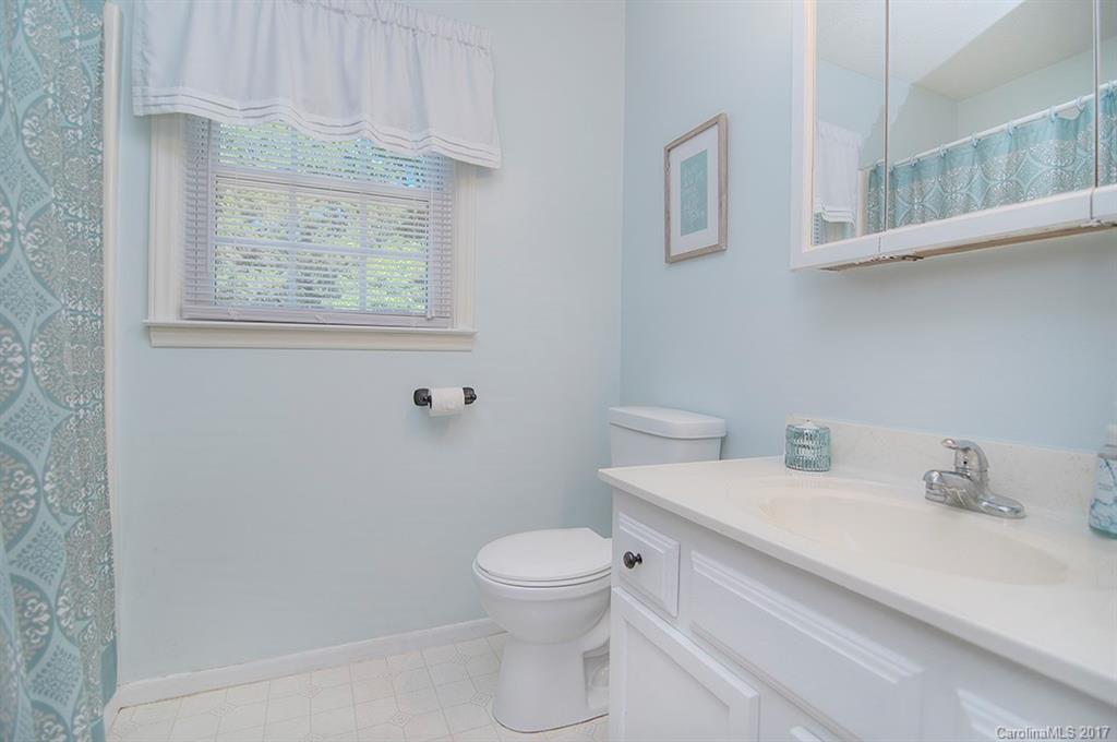 Tega Cay - Residential