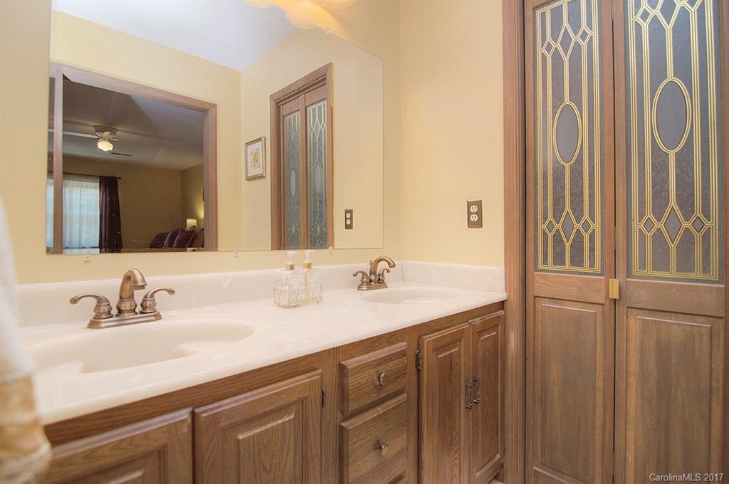 Tega Cay - Residential