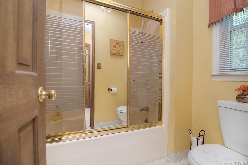 Tega Cay - Residential