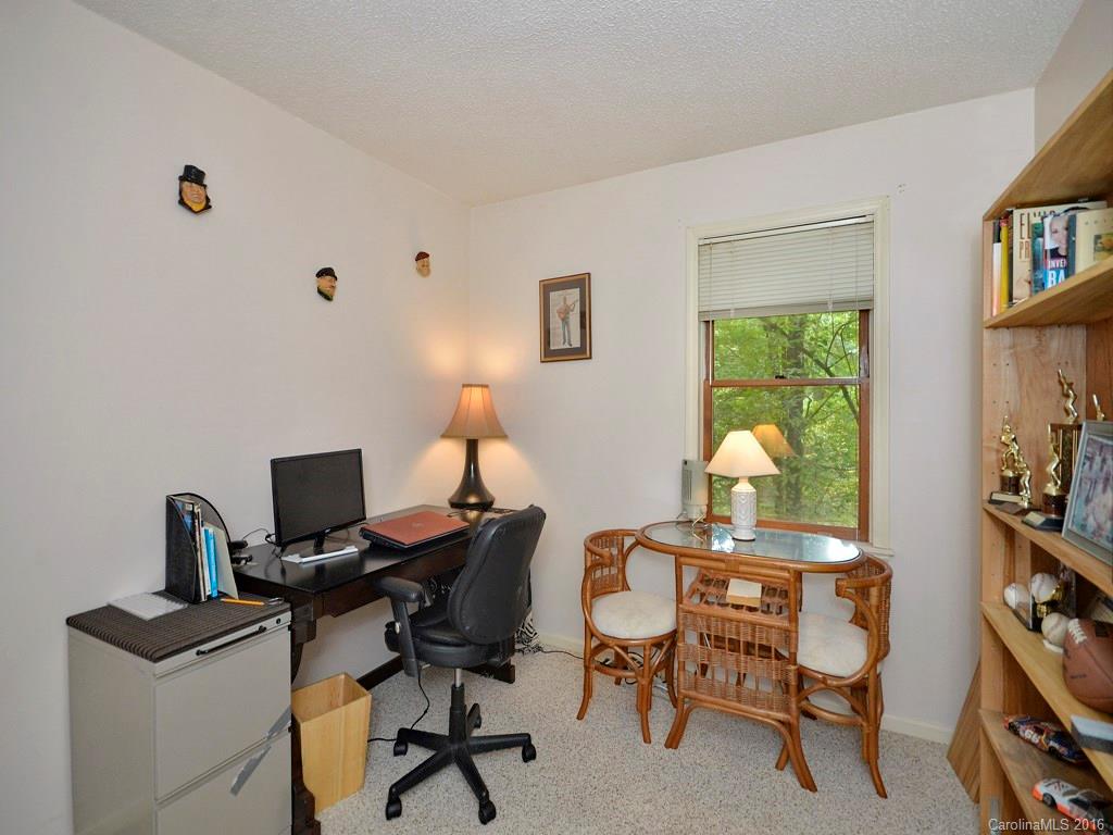 Haywood Knolls - Residential