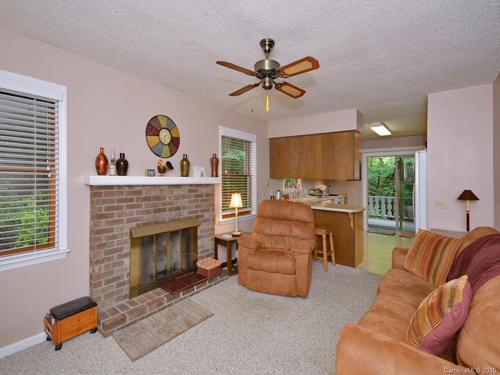 Haywood Knolls - Residential