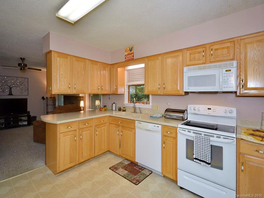 Haywood Knolls - Residential
