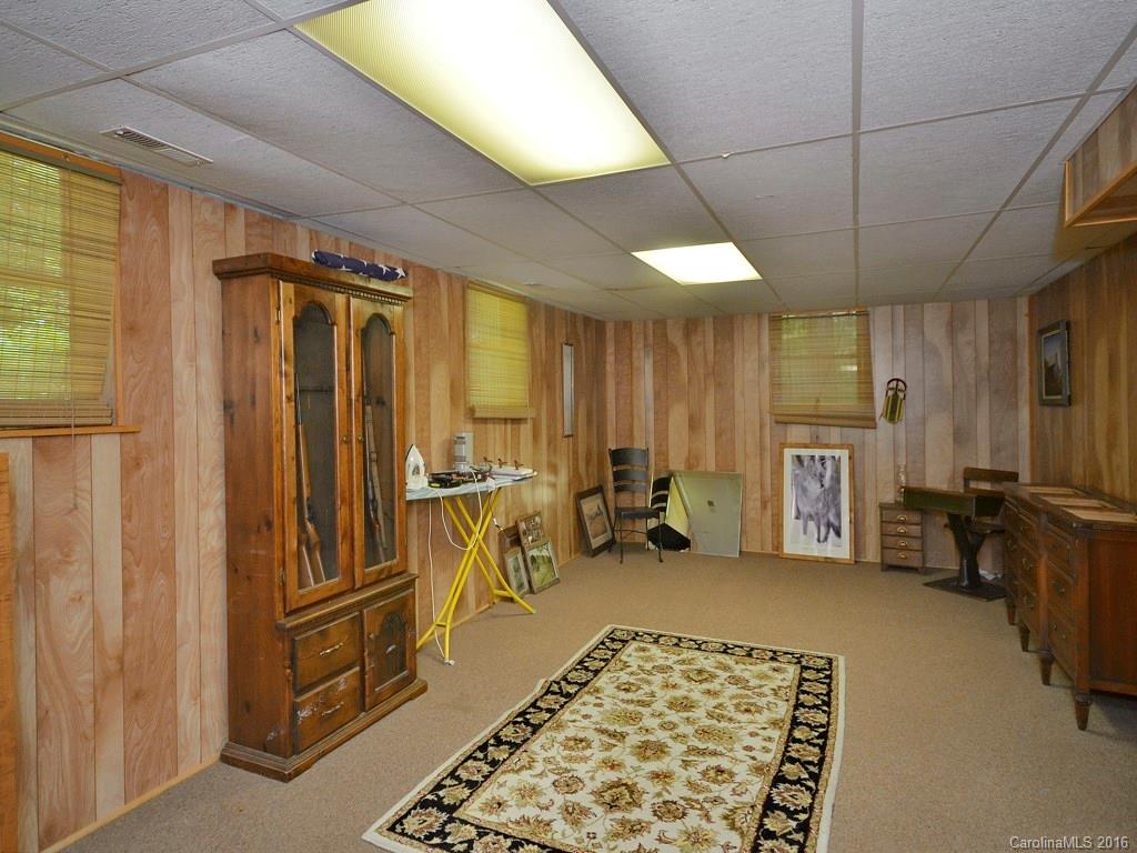 Haywood Knolls - Residential
