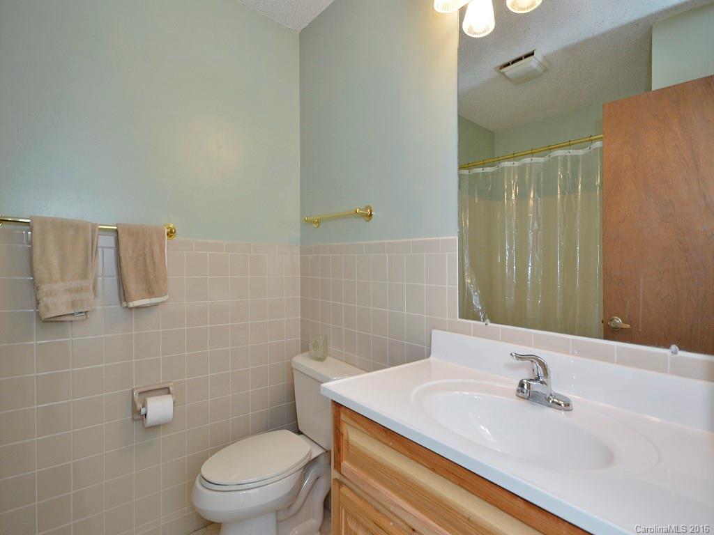Haywood Knolls - Residential