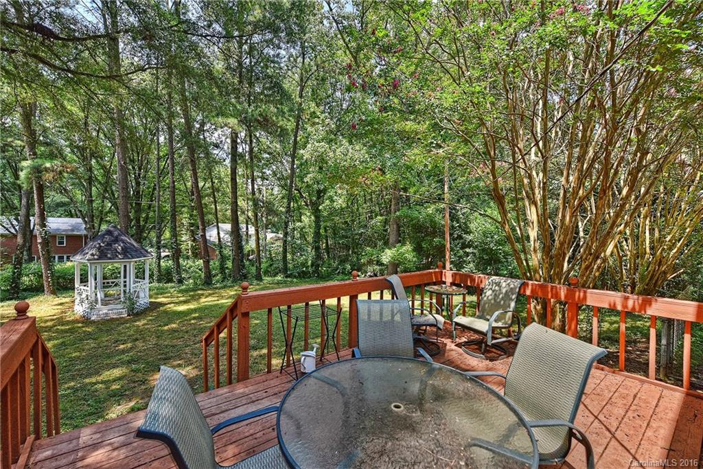 Sherwood Forest - Residential