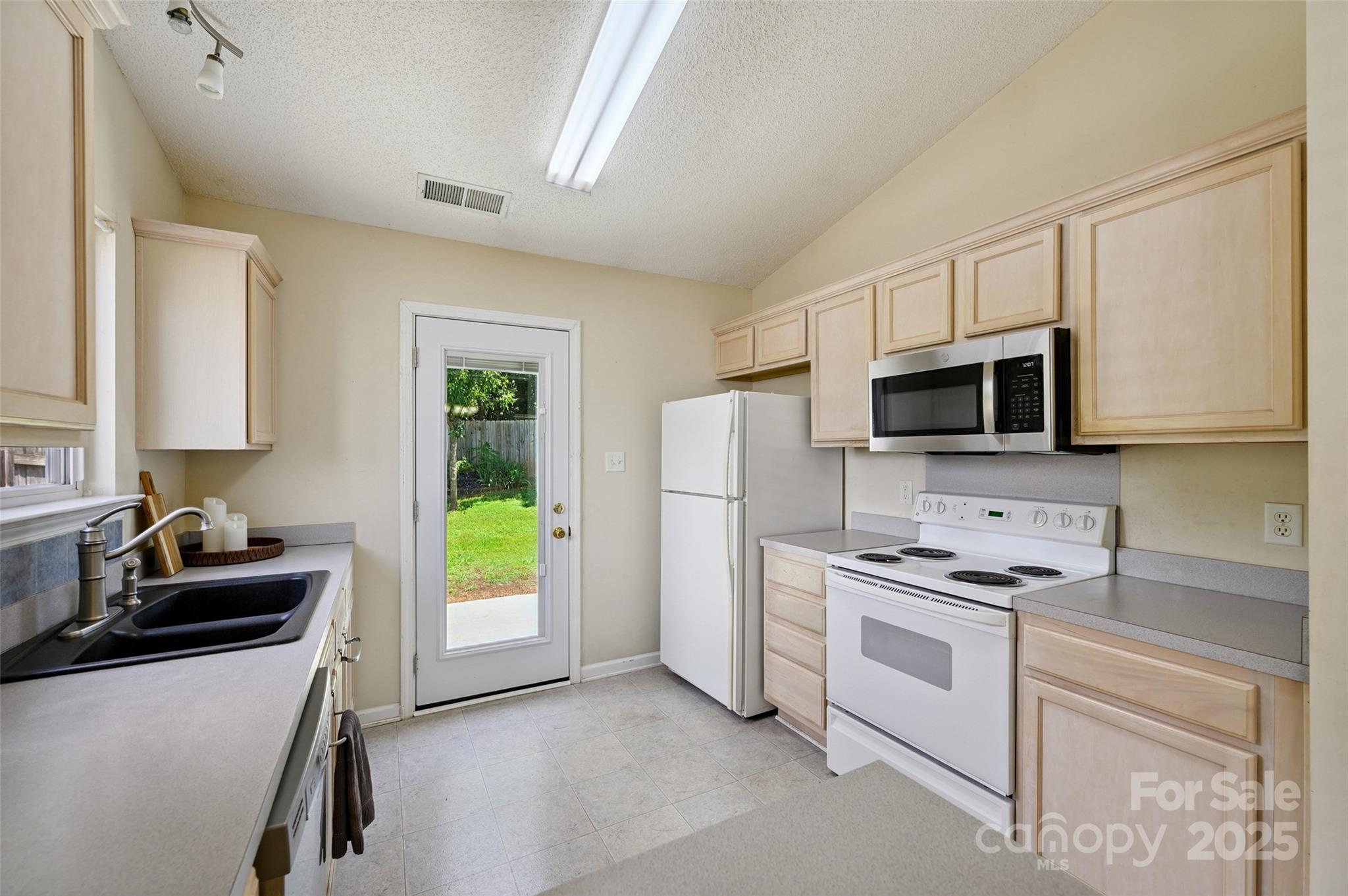 Meriwether - Residential