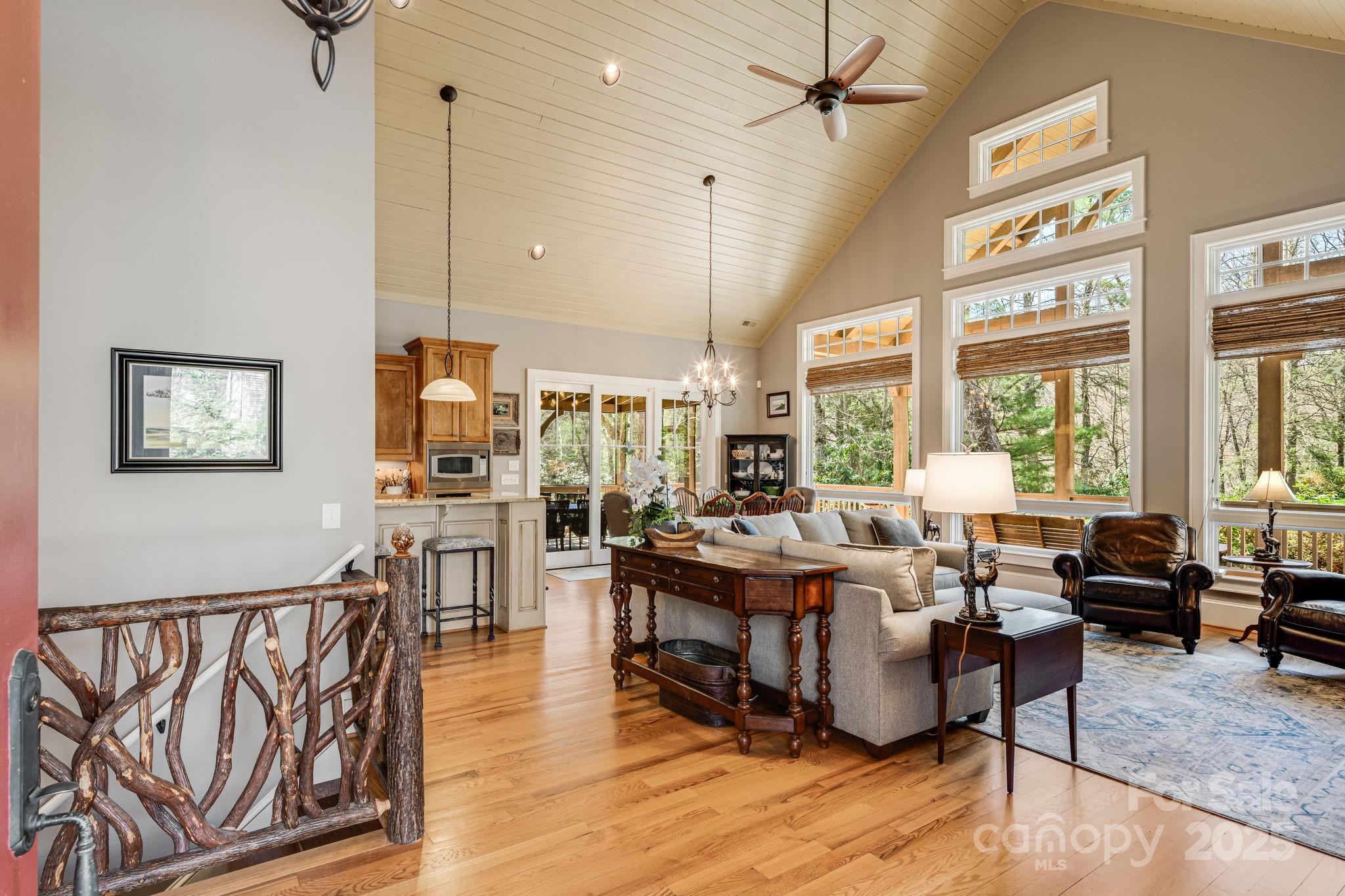 Trillium Links - Residential