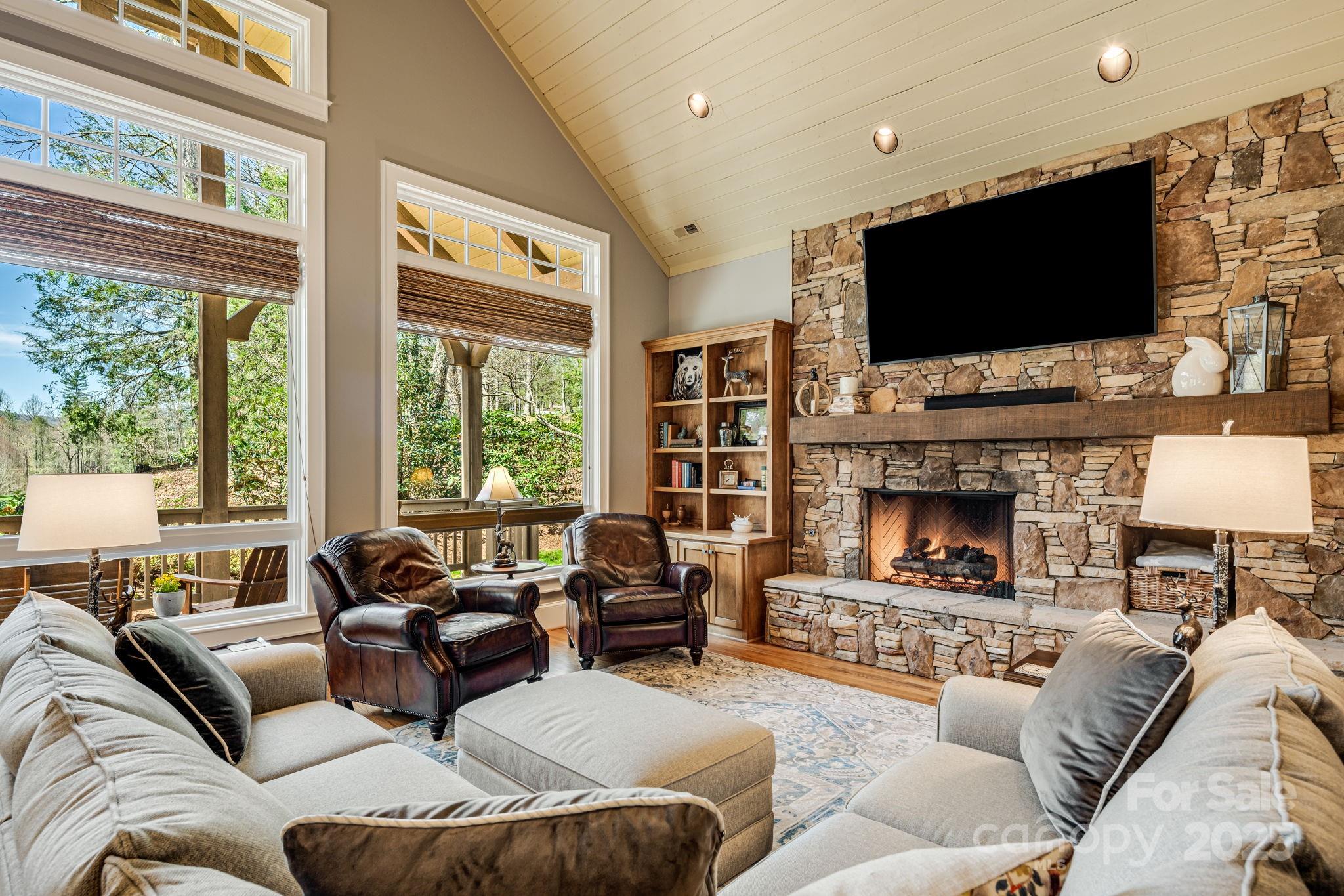 Trillium Links - Residential