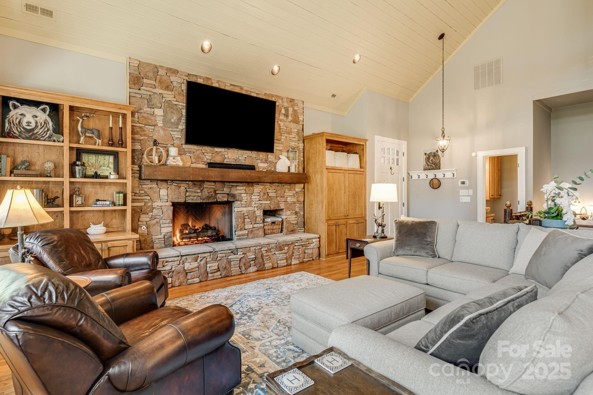 Trillium Links - Residential