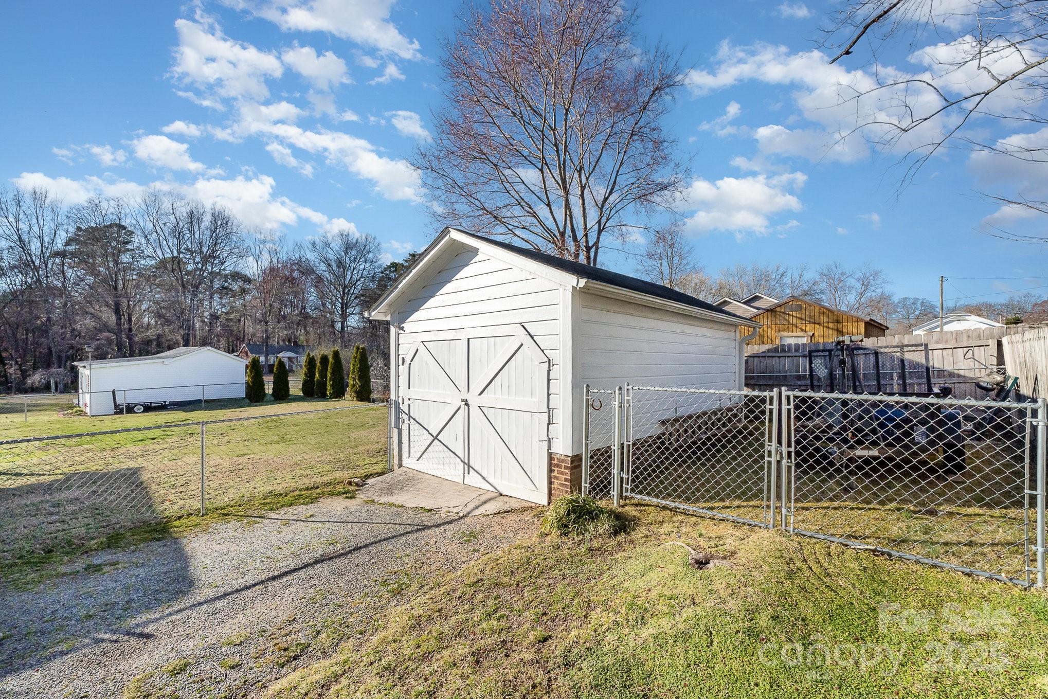 Shady Brook - Residential