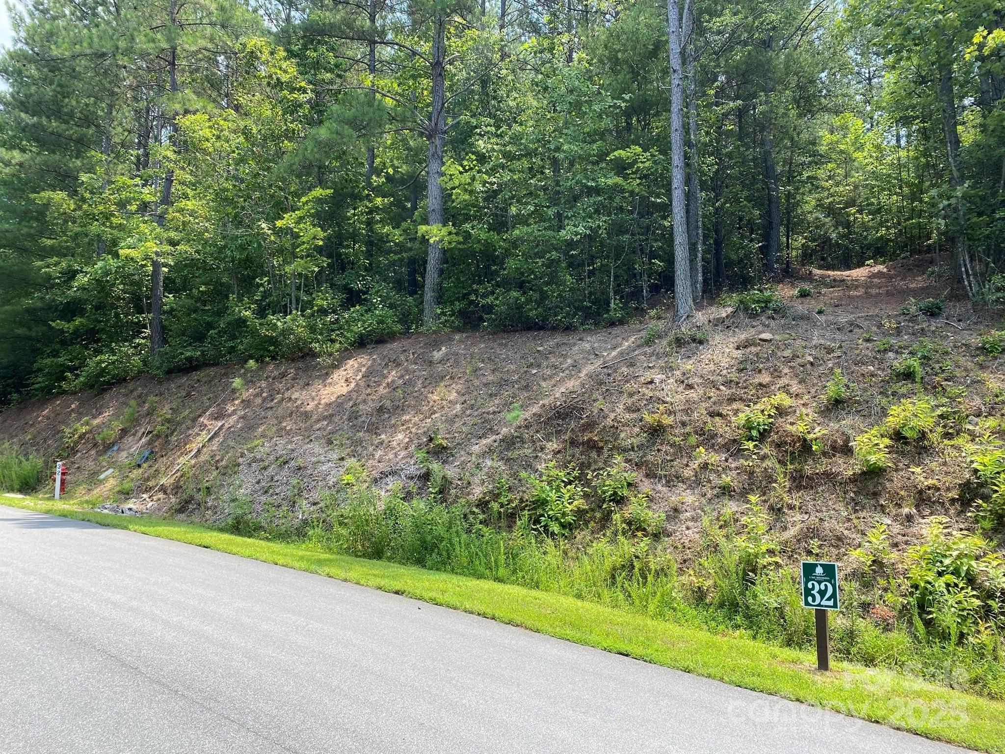 164 W Settings Boulevard NW 32