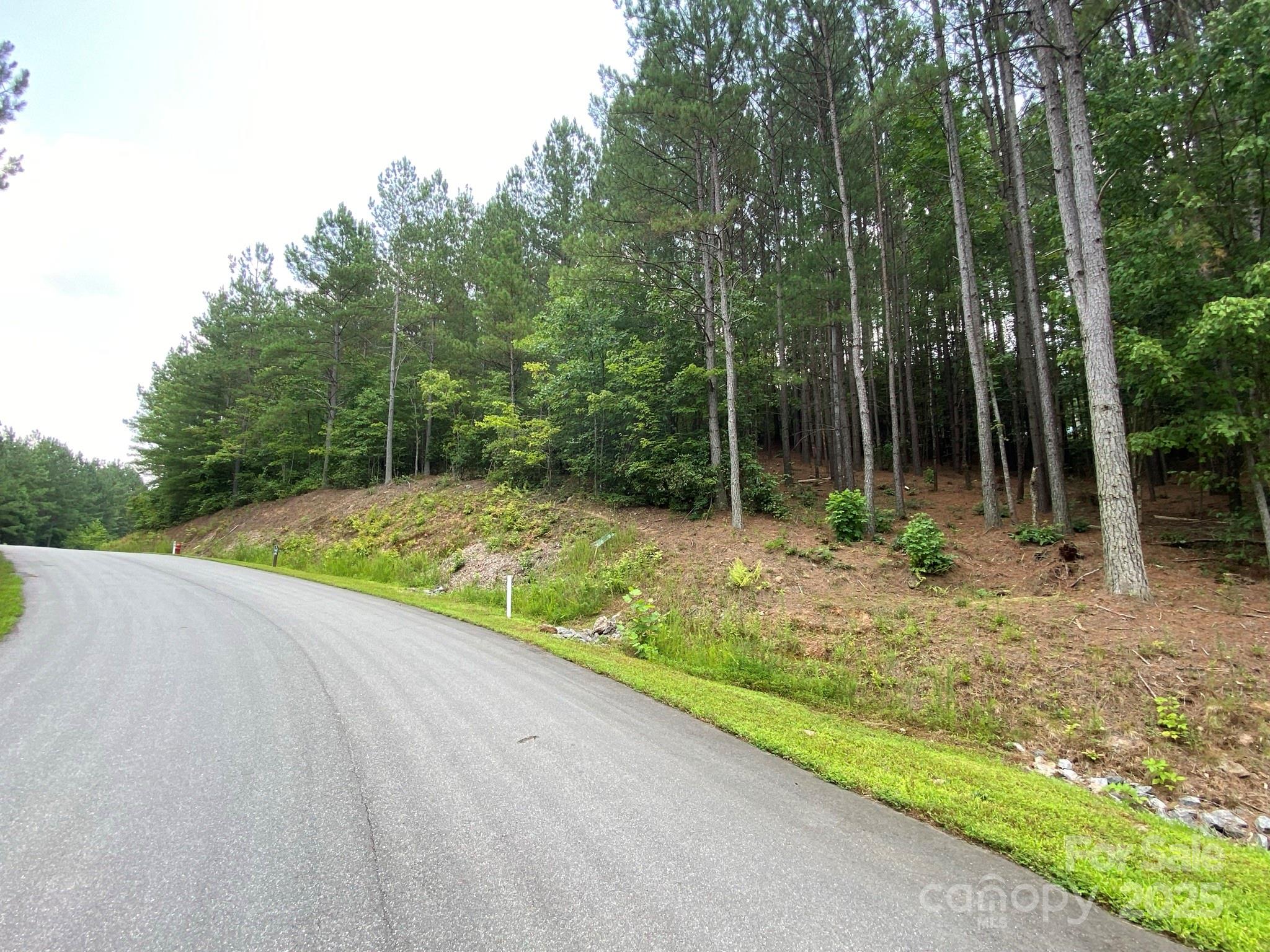 164 W Settings Boulevard NW 32