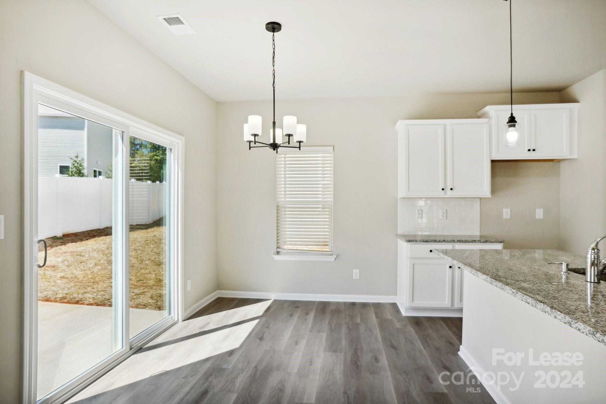 StoneyGreen - Residential Lease