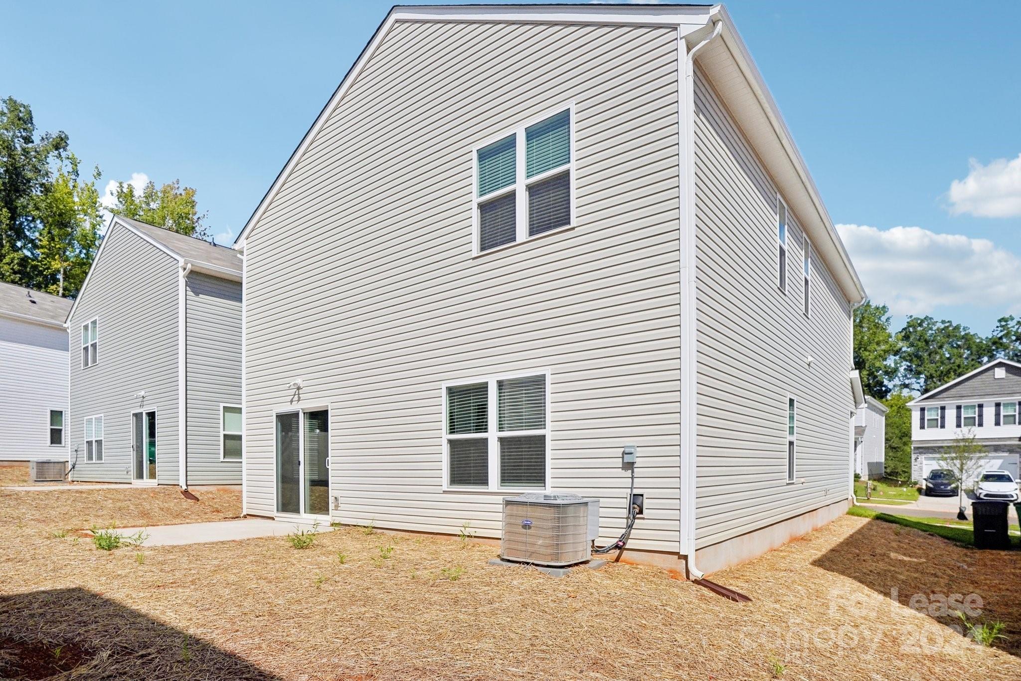 StoneyGreen - Residential Lease