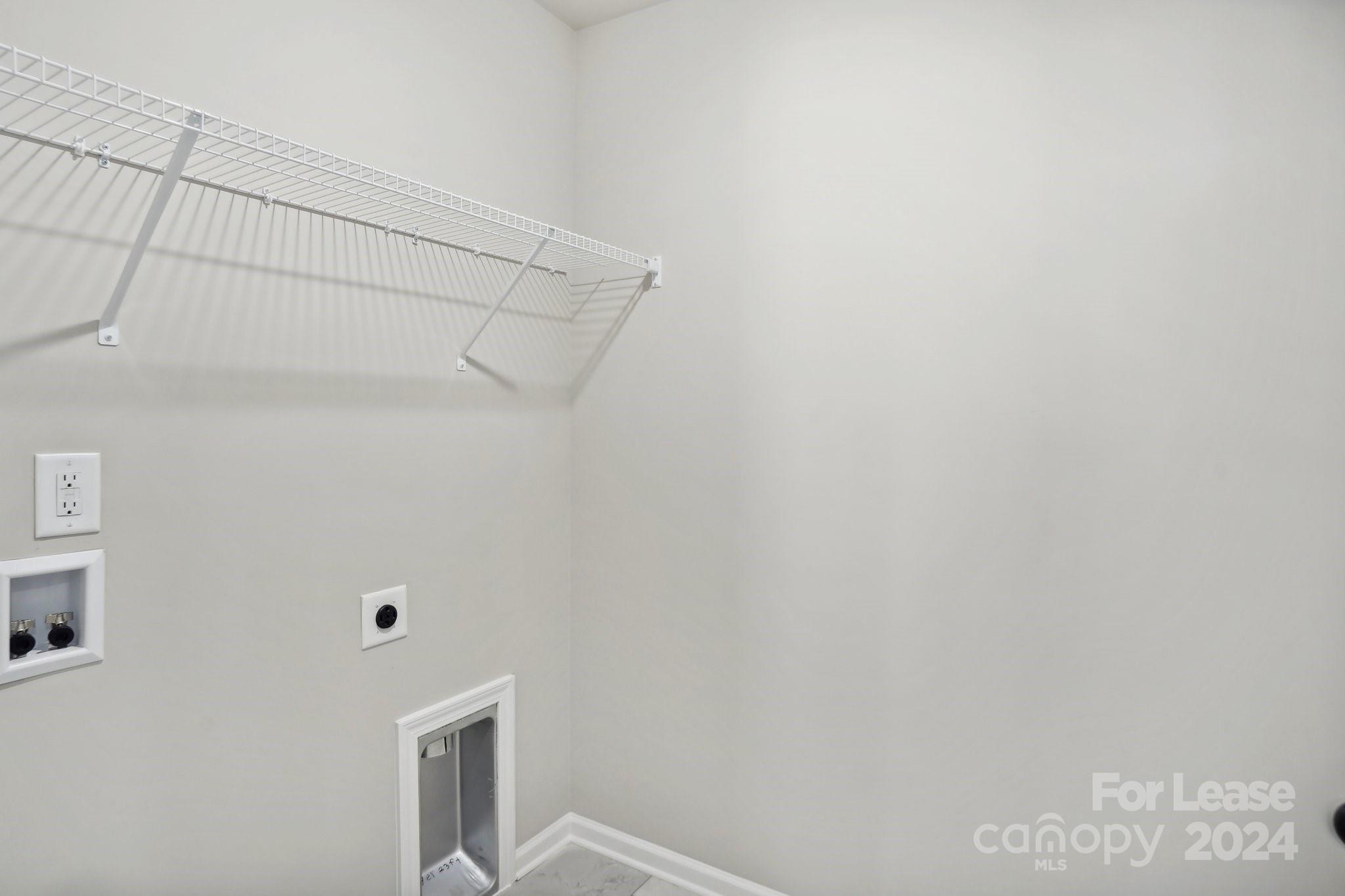 StoneyGreen - Residential Lease