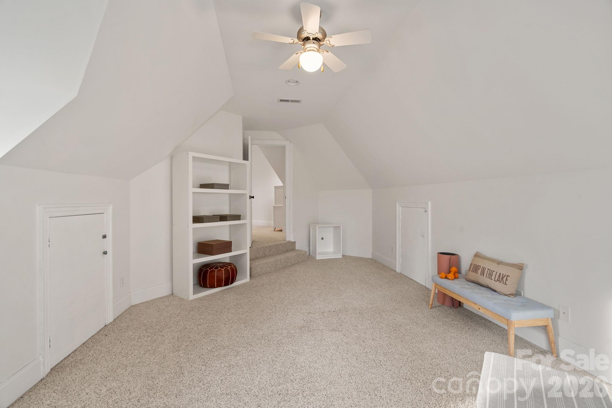 The Harbour at the Pointe - Residential