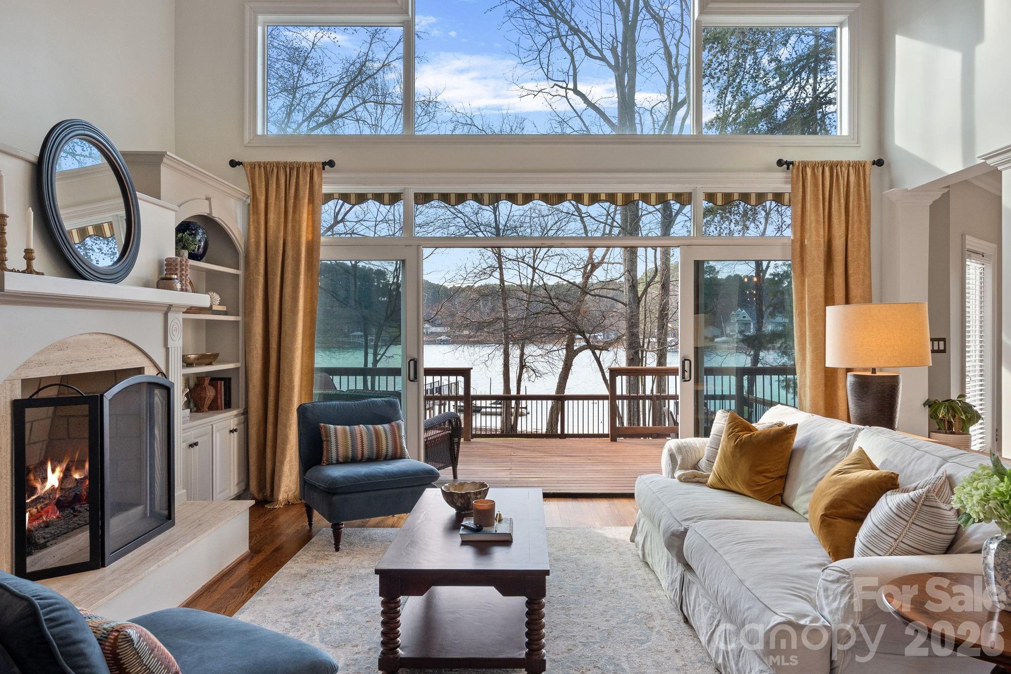 The Harbour at the Pointe - Residential