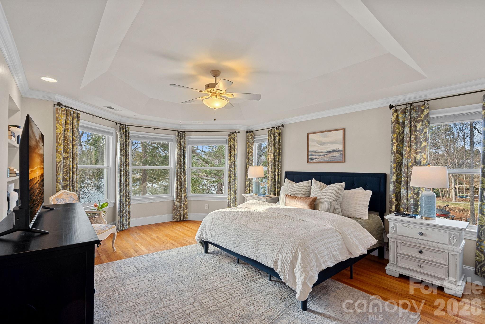 The Harbour at the Pointe - Residential