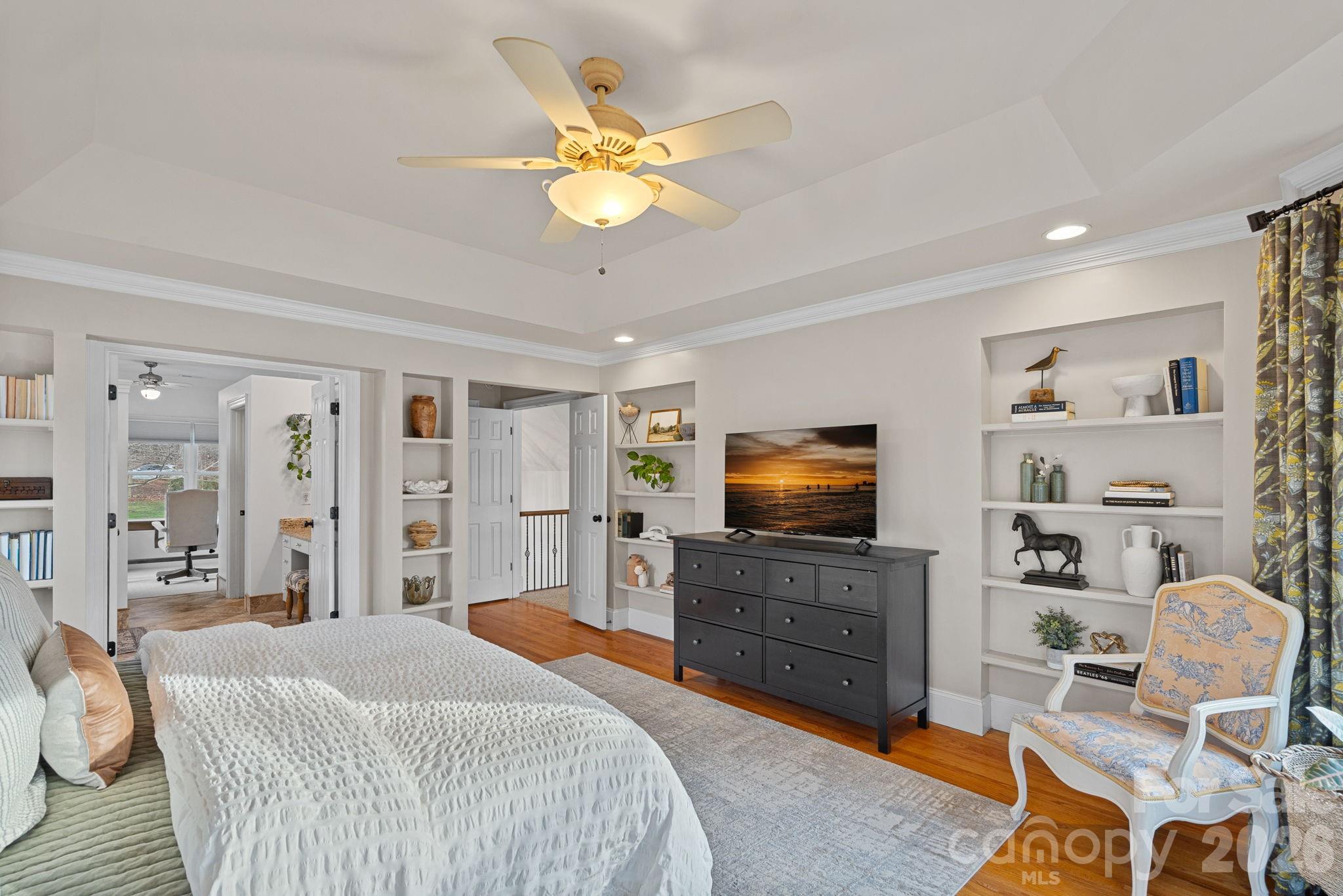 The Harbour at the Pointe - Residential