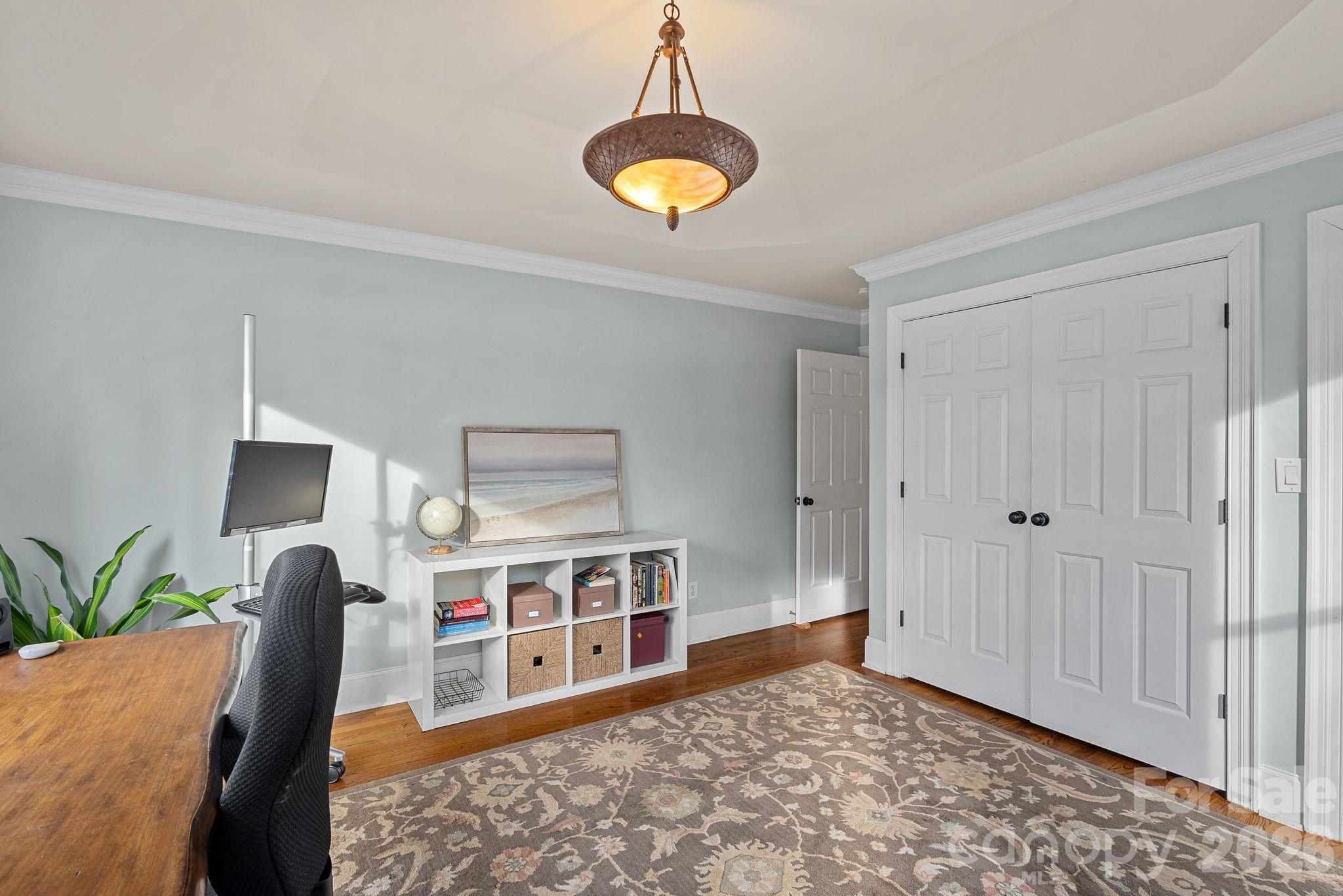 The Harbour at the Pointe - Residential