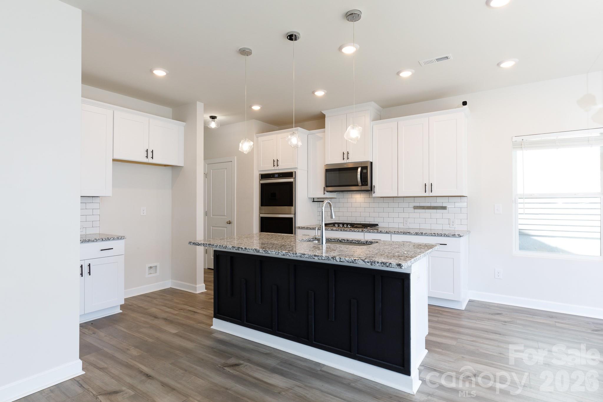 Anniston Chase - Residential