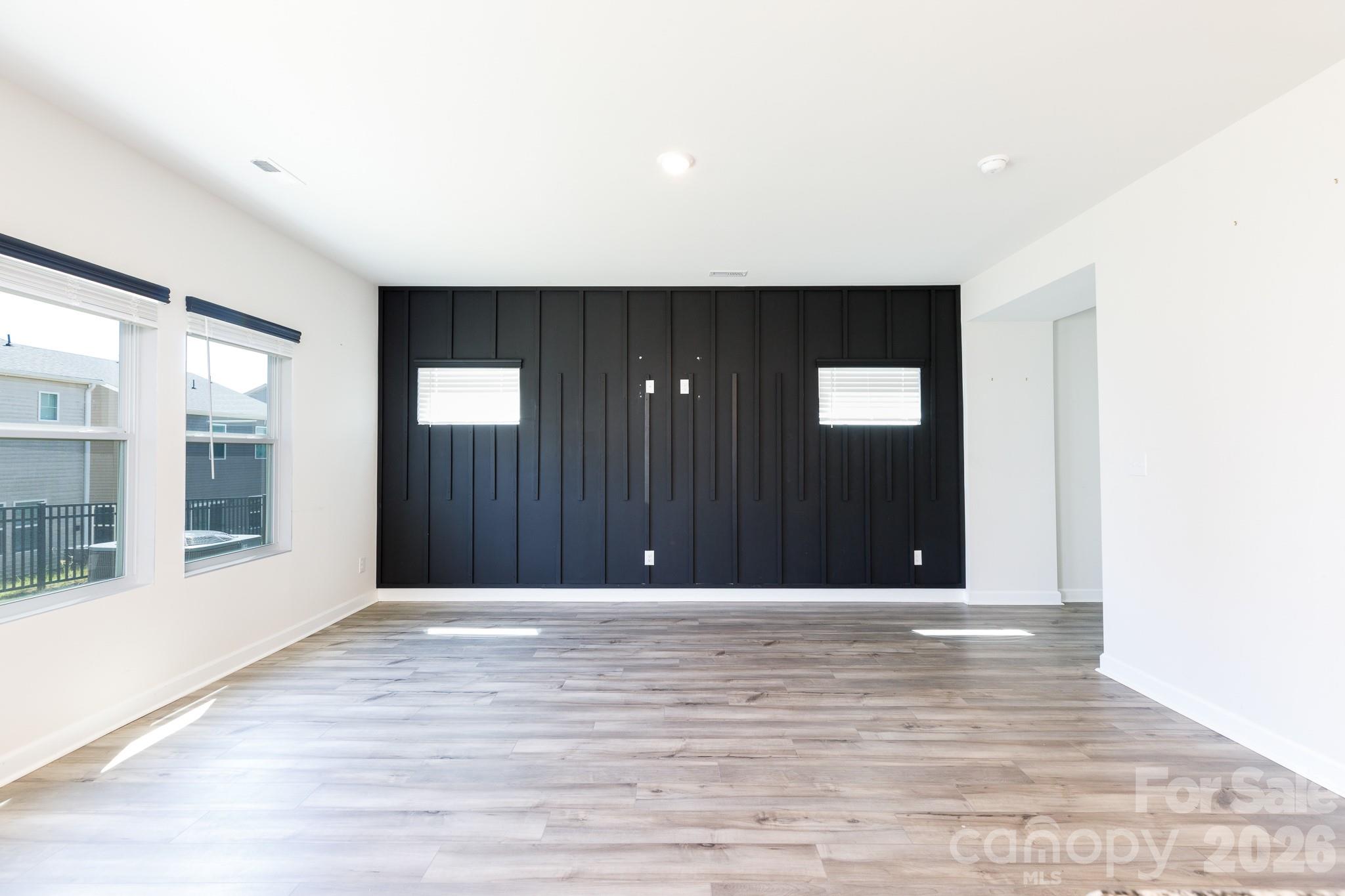 527 Palmarosa Street