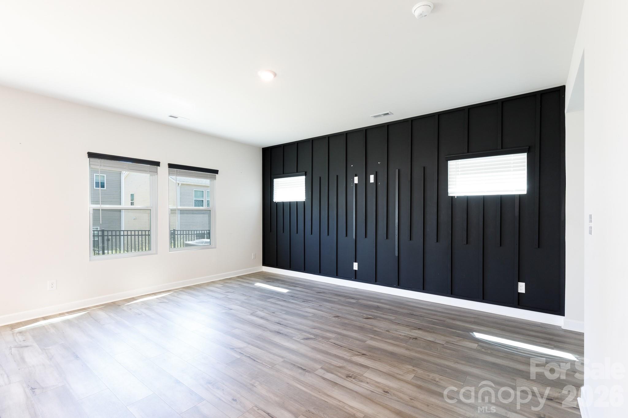 527 Palmarosa Street