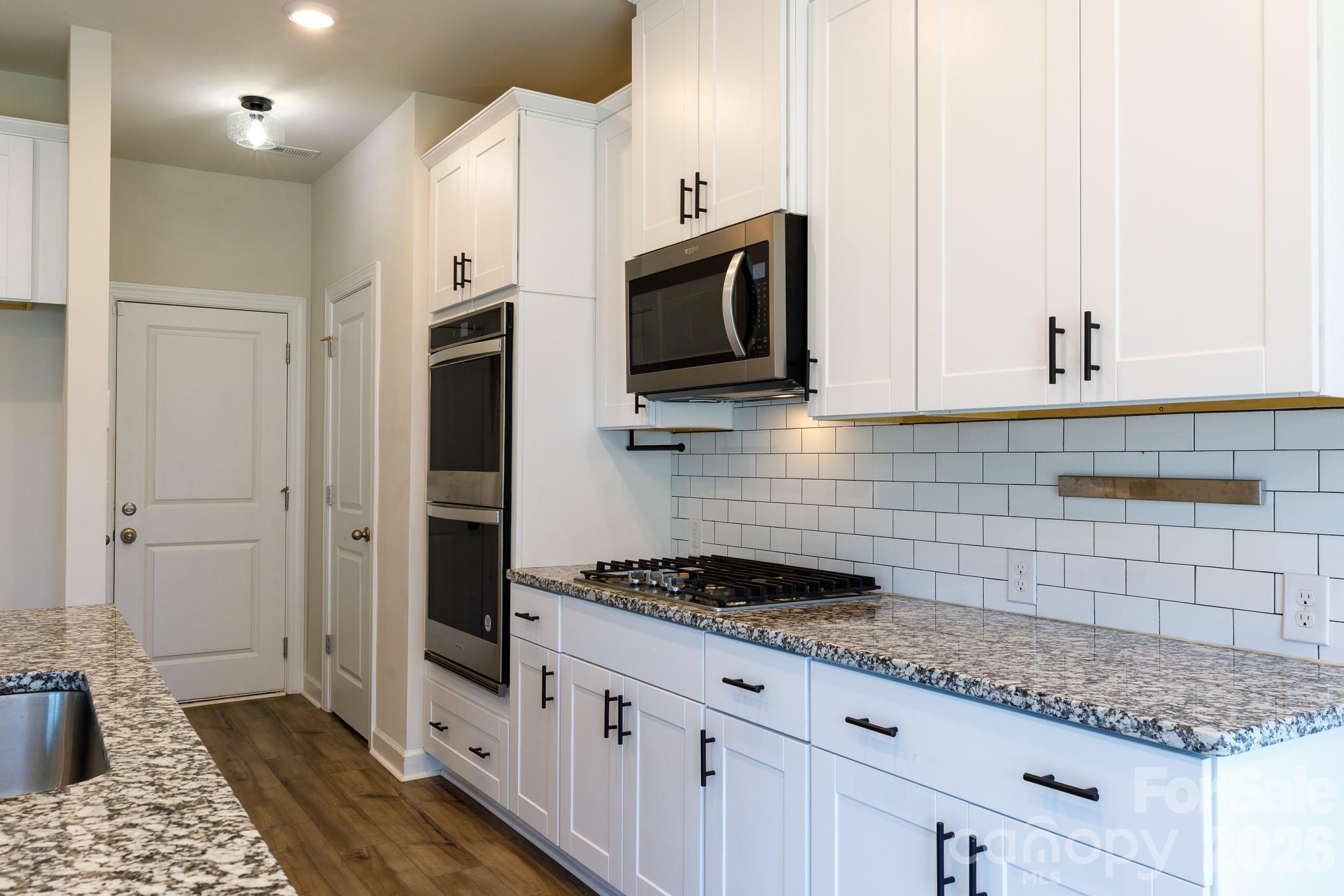 Anniston Chase - Residential