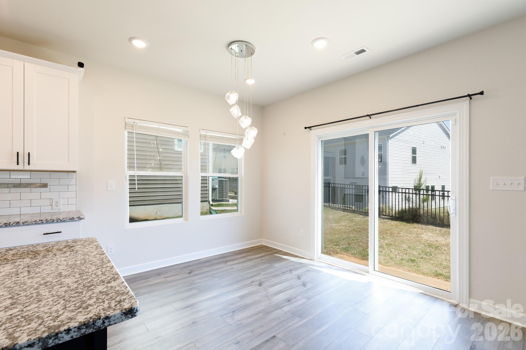 527 Palmarosa Street