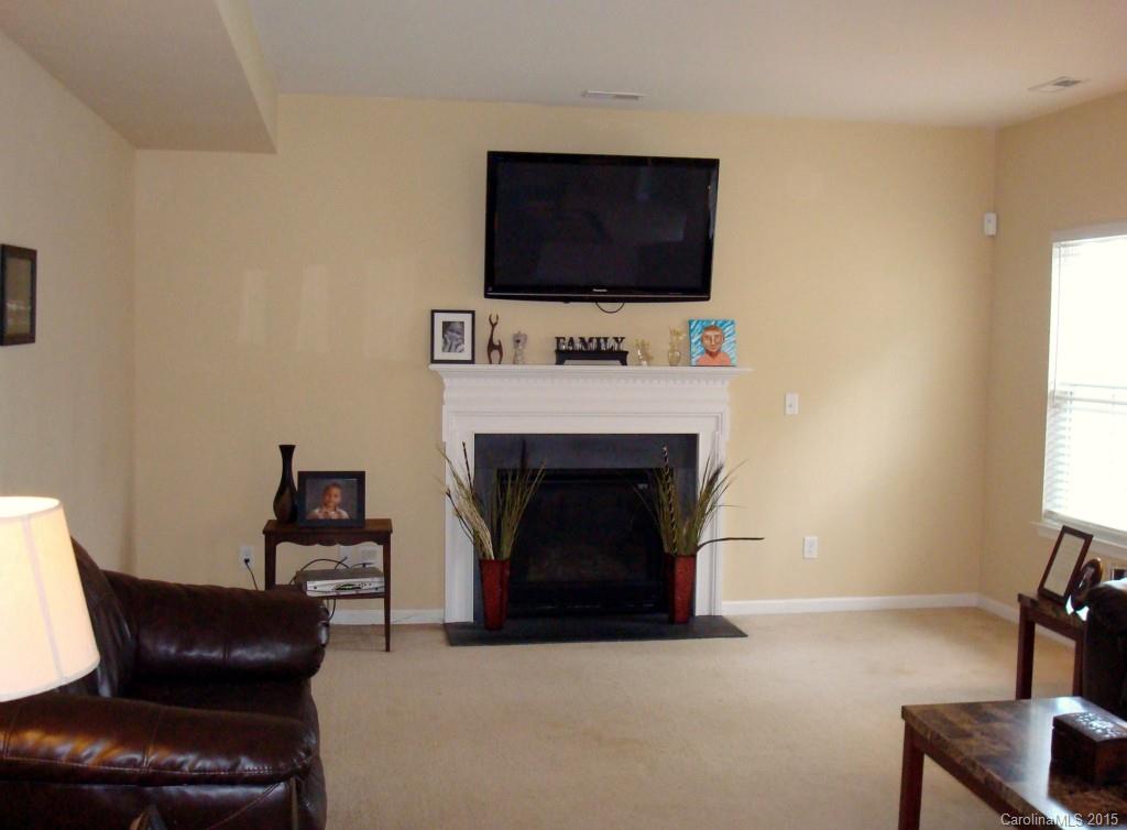 Winding Creek - Residential