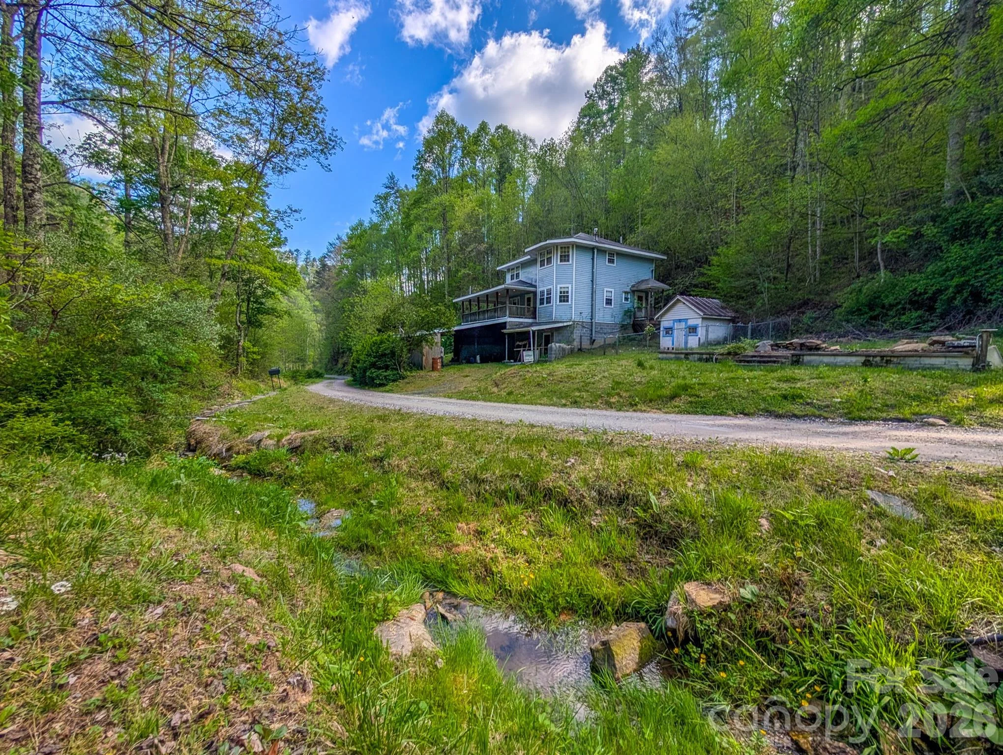 77 Griffith Branch Road, Green Mountain, NC, 28740