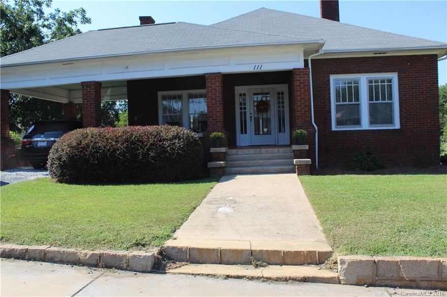 Beautiful home with tons of character  and charm sitting on a large lot! Home has wonderful hardwood flooring, high ceilings and original doors with glass knobs!  Neutral paint throughout the home.  Convenient location!!   This home is a true jewel! Wonderful rocking chair front porch!!!