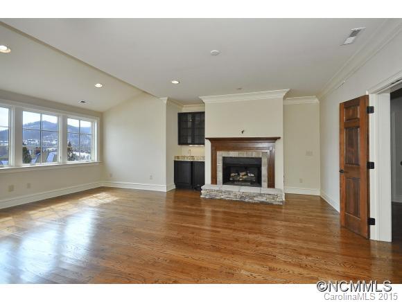 The Cliffs at Walnut Cove - Residential