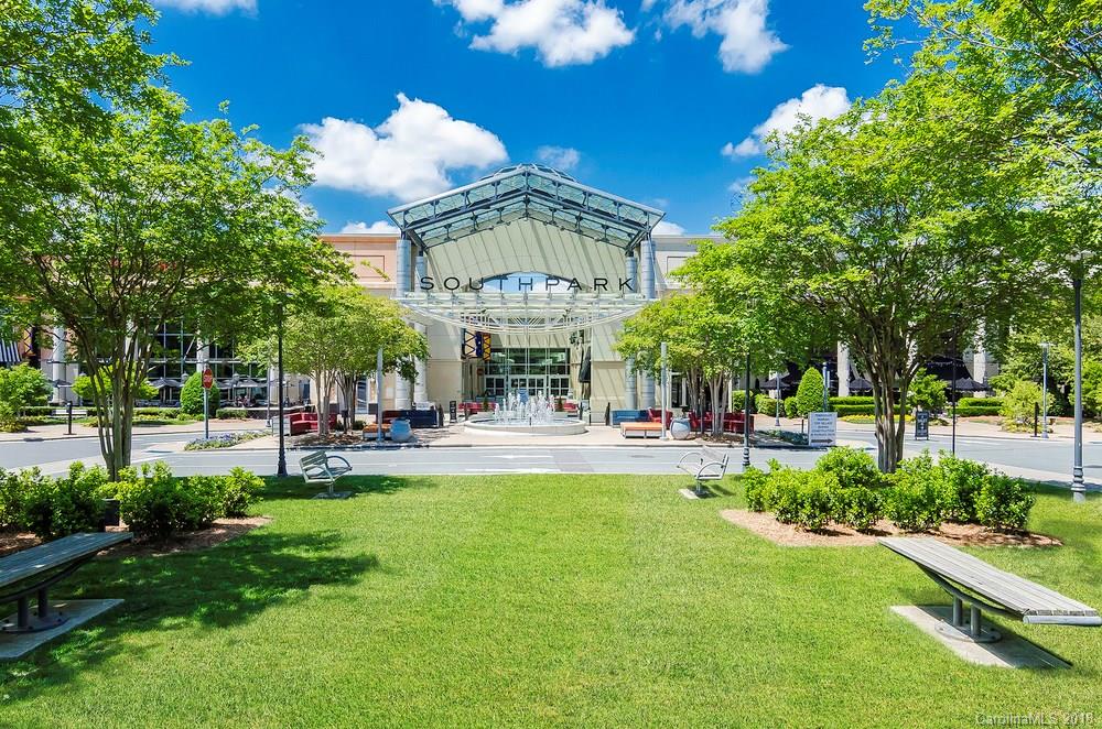 Sharon Arbors - Residential