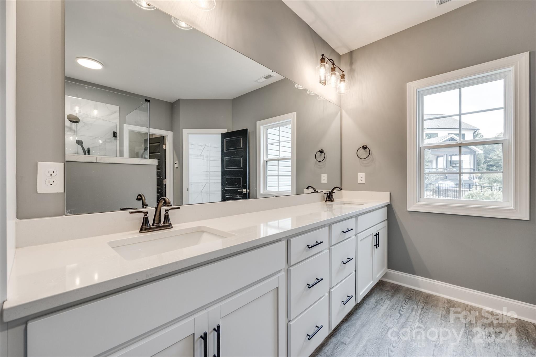 Seven Oaks - Residential