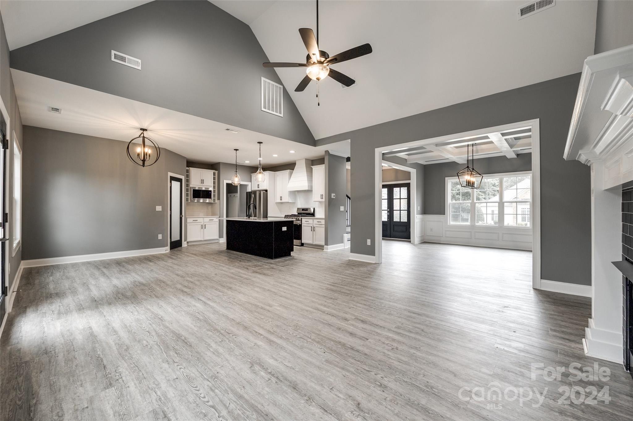 Seven Oaks - Residential