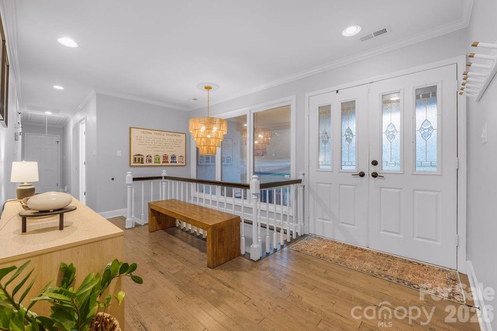 3525 Windbluff Drive