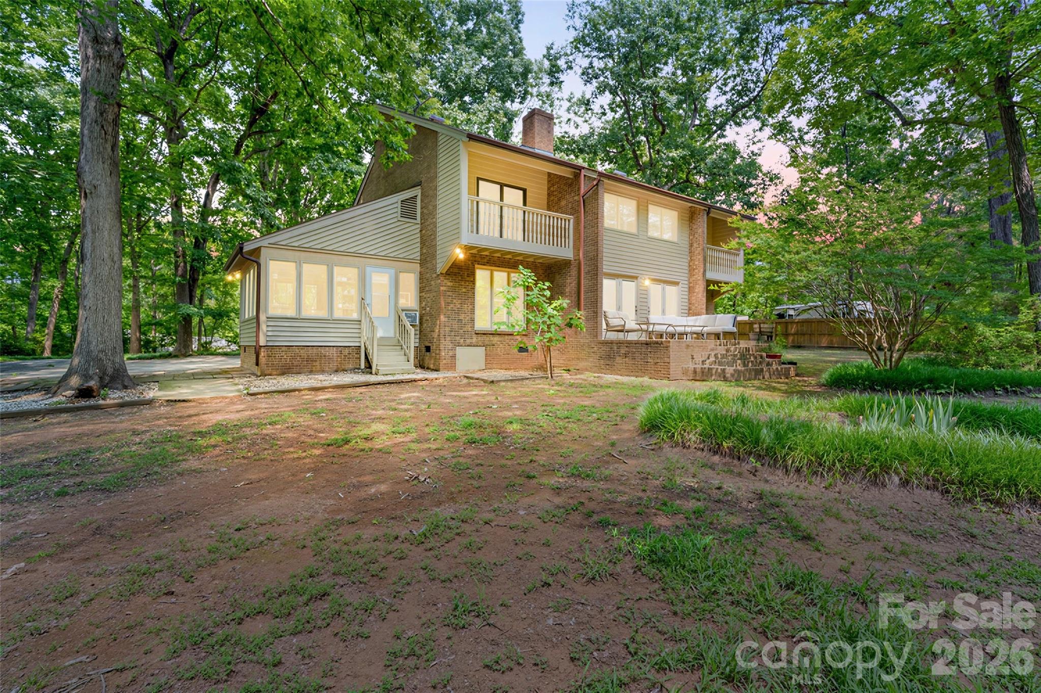 106 Marianna Circle