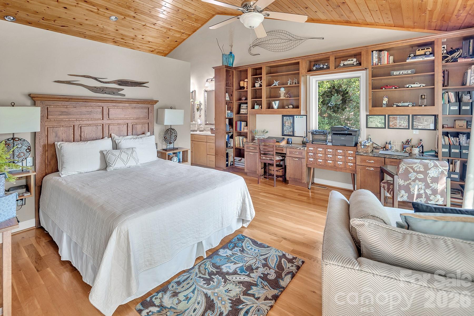 Country Club Estates - Residential